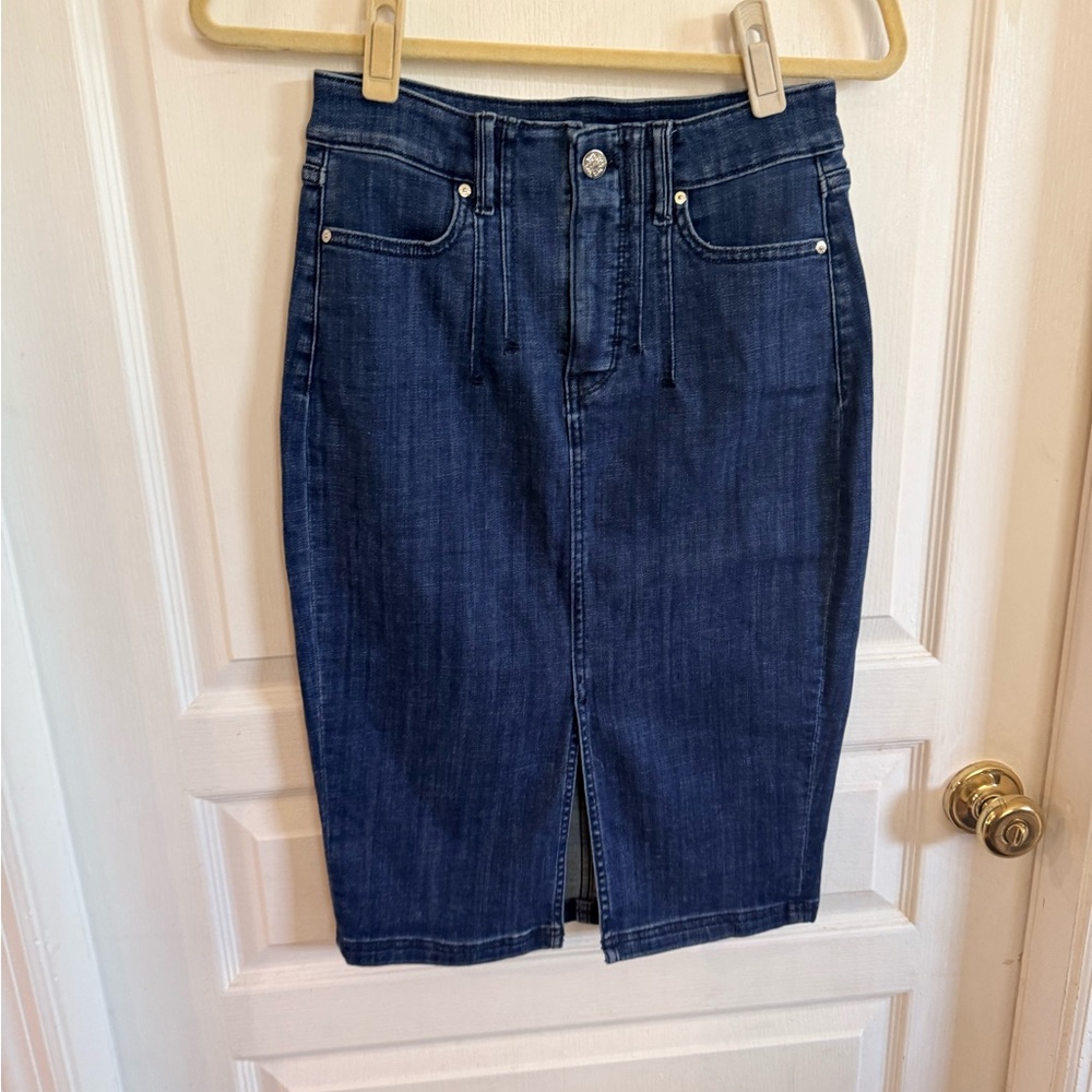White House Black Market Dark Blue Denim Pencil Skirt